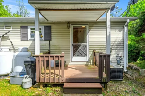 28 Great Brook Drive Belmont NH 03220-4403