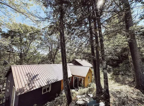 48 Legion Road Newfane VT 05345