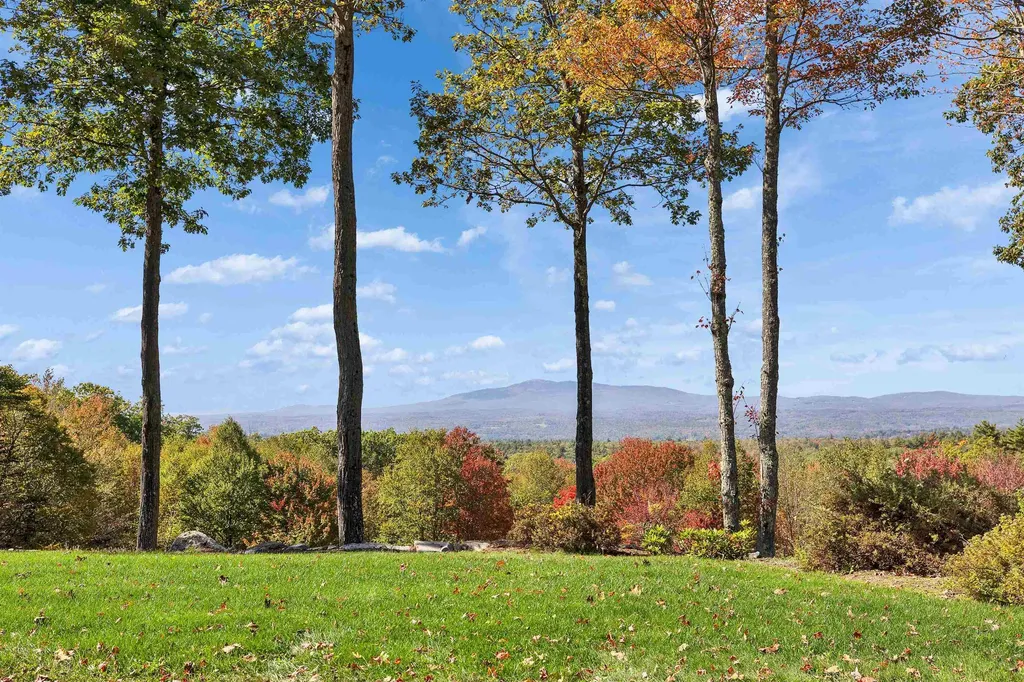 59 Westview Drive Peterborough NH 03458