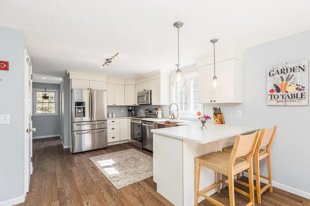 54 Cavil Mill Road Fremont NH 03044