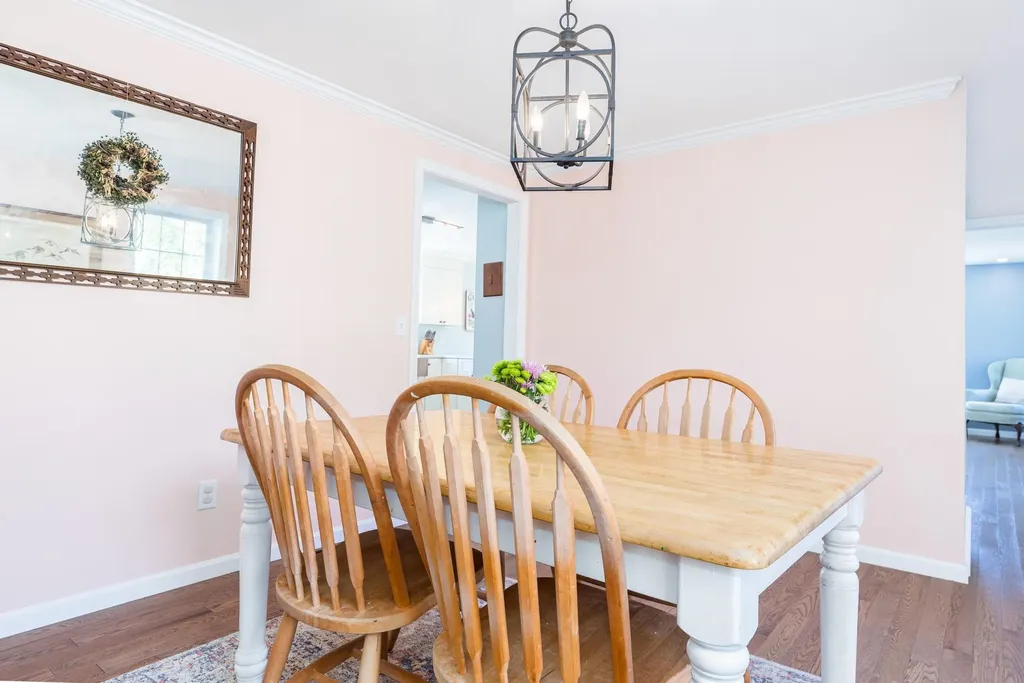 54 Cavil Mill Road Fremont NH 03044