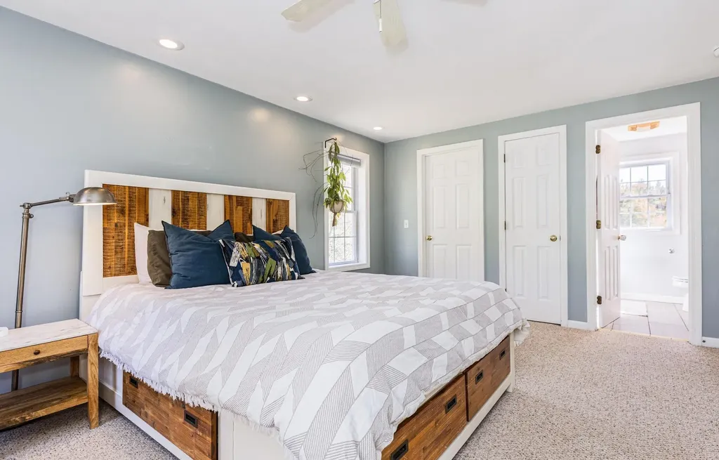 54 Cavil Mill Road Fremont NH 03044