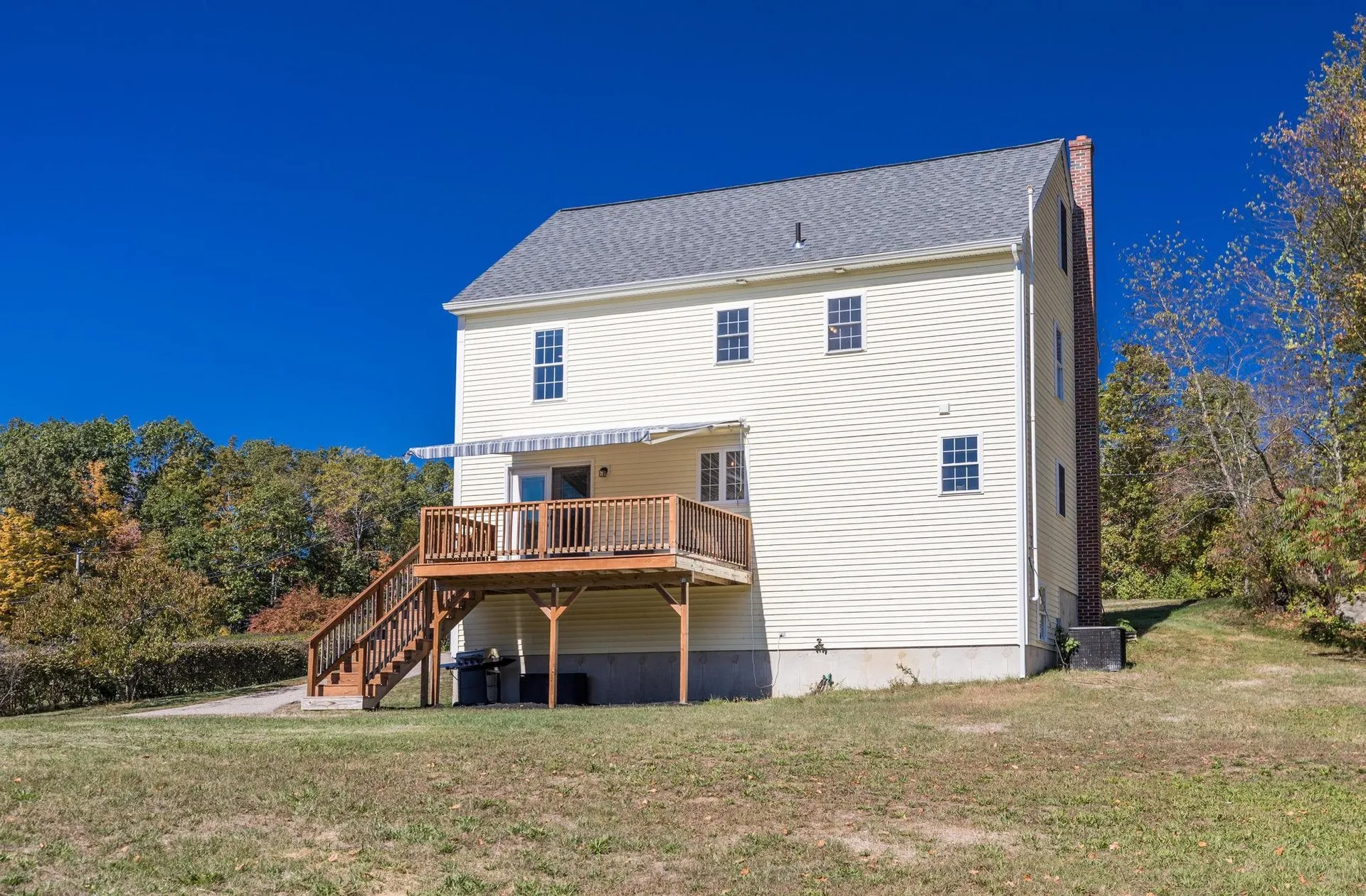 54 Cavil Mill Road Fremont NH 03044