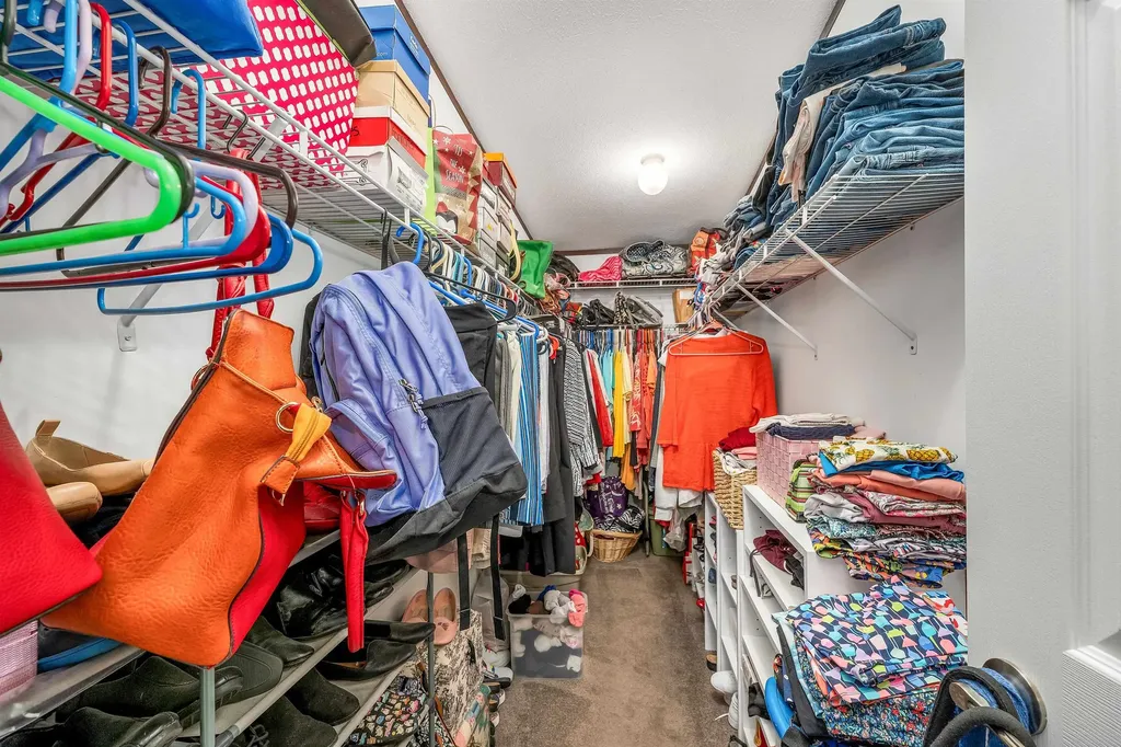 6 Mansfield Woods Way New Hampton NH 03256