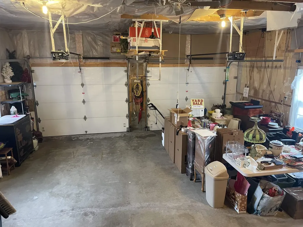 6 Mansfield Woods Way New Hampton NH 03256