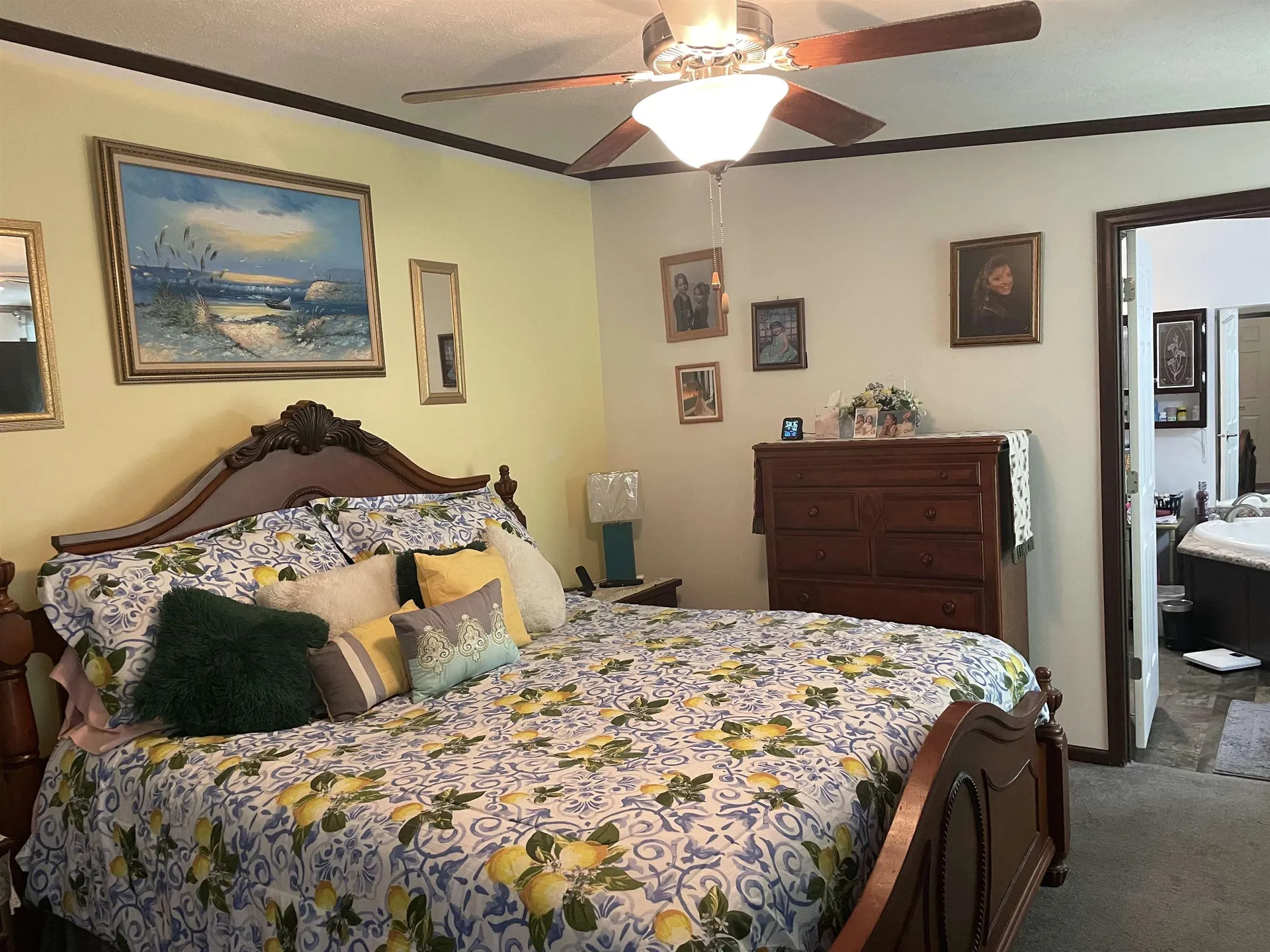 6 Mansfield Woods Way New Hampton NH 03256