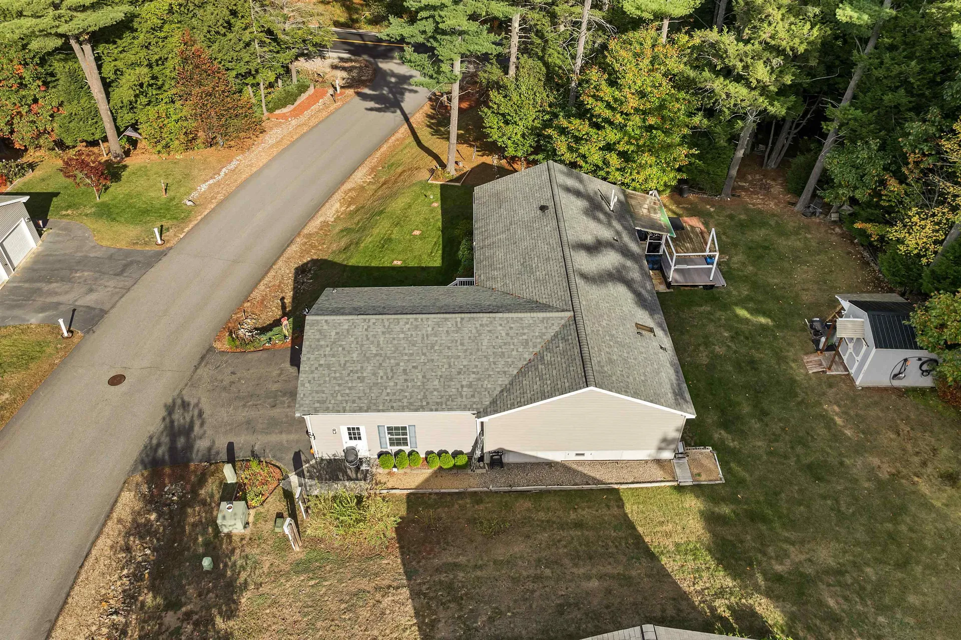 6 Mansfield Woods Way New Hampton NH 03256