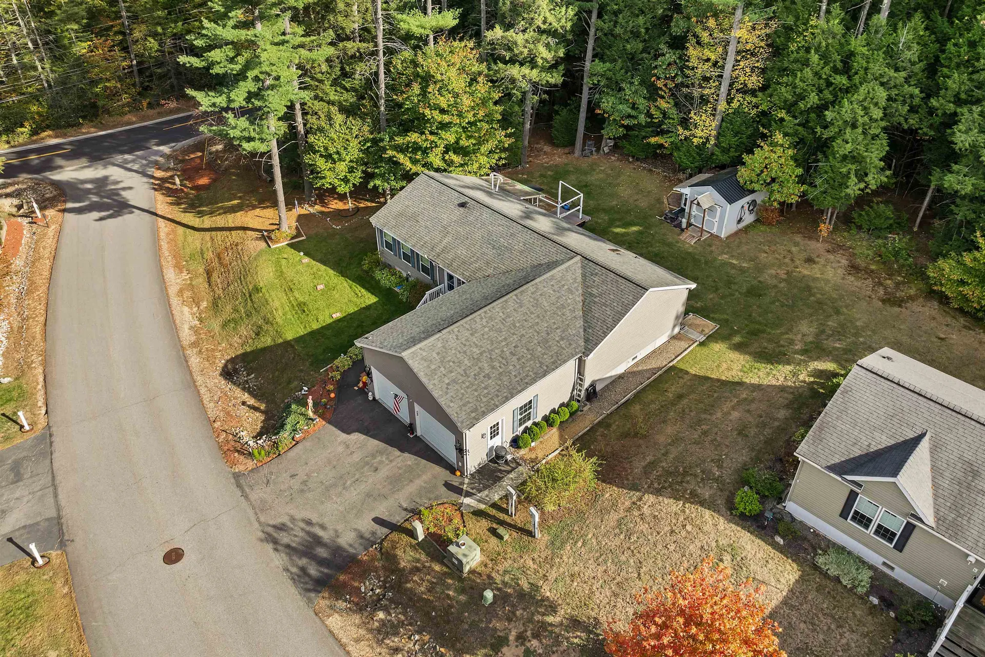 6 Mansfield Woods Way New Hampton NH 03256