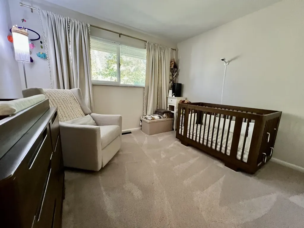 1060 Ray Street Manchester NH 03104