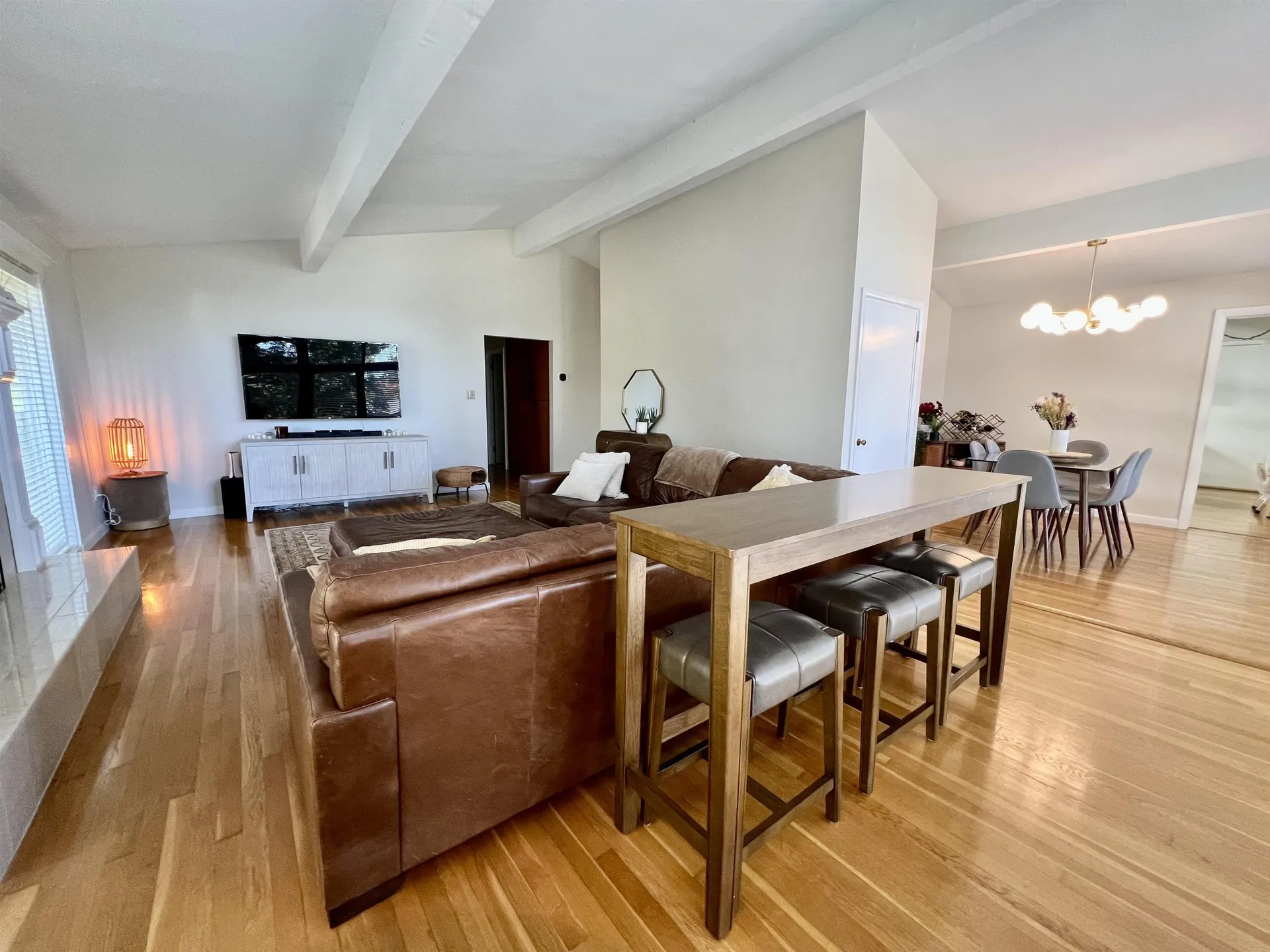 1060 Ray Street Manchester NH 03104