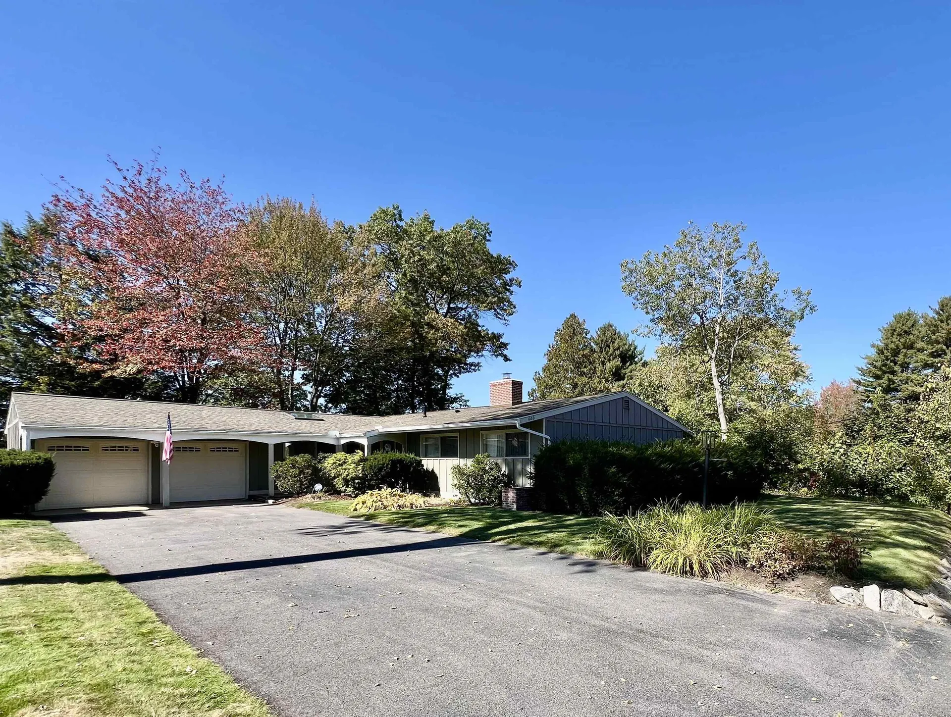 1060 Ray Street Manchester NH 03104