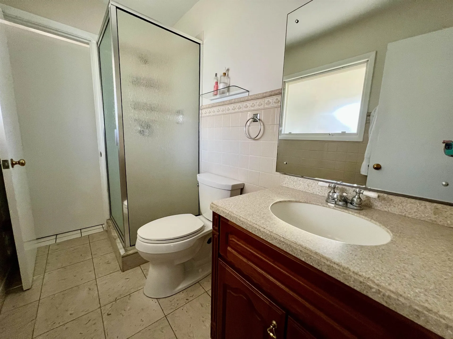 1060 Ray Street Manchester NH 03104