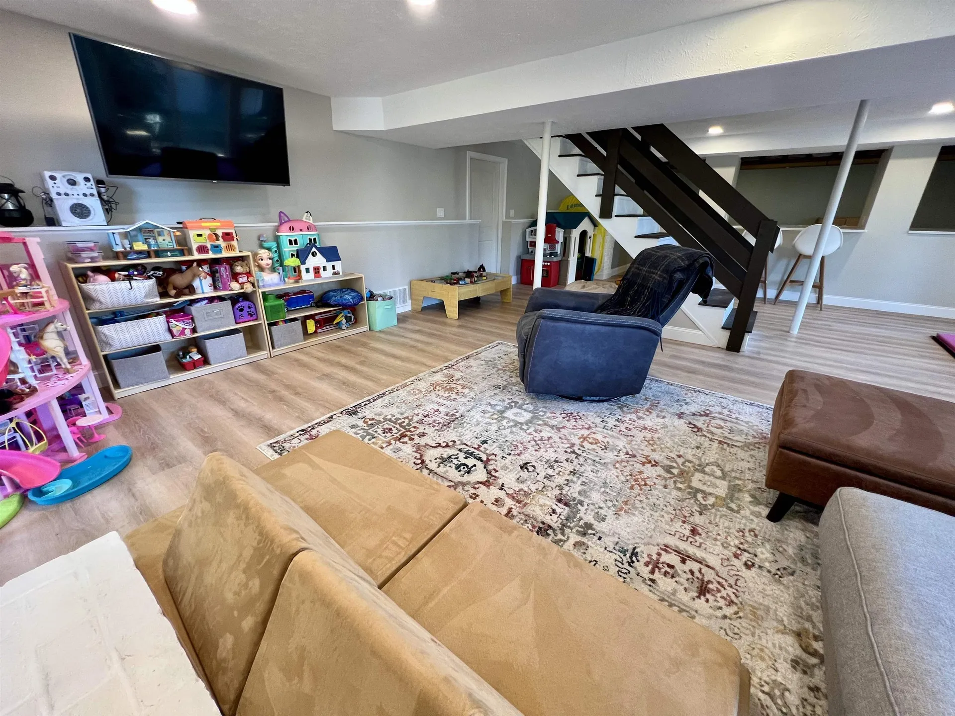 1060 Ray Street Manchester NH 03104