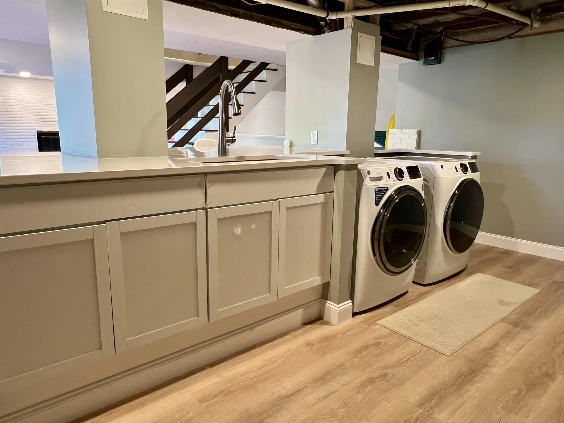 1060 Ray Street Manchester NH 03104