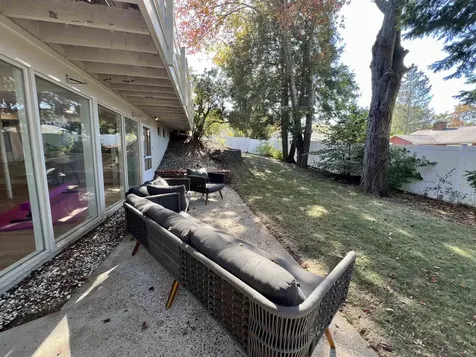 1060 Ray Street Manchester NH 03104