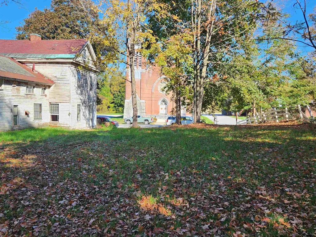 44 East Main Street Poultney VT 05764