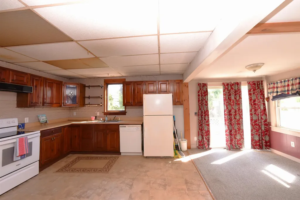 301 Redstone Street Conway NH 03860