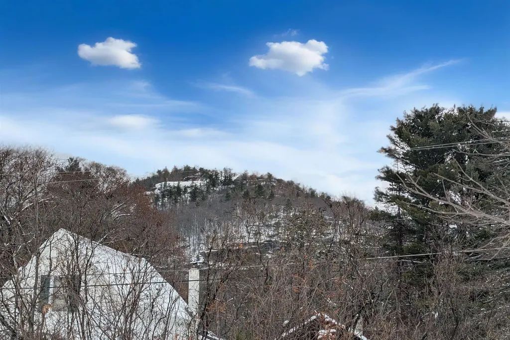 301 Redstone Street Conway NH 03860