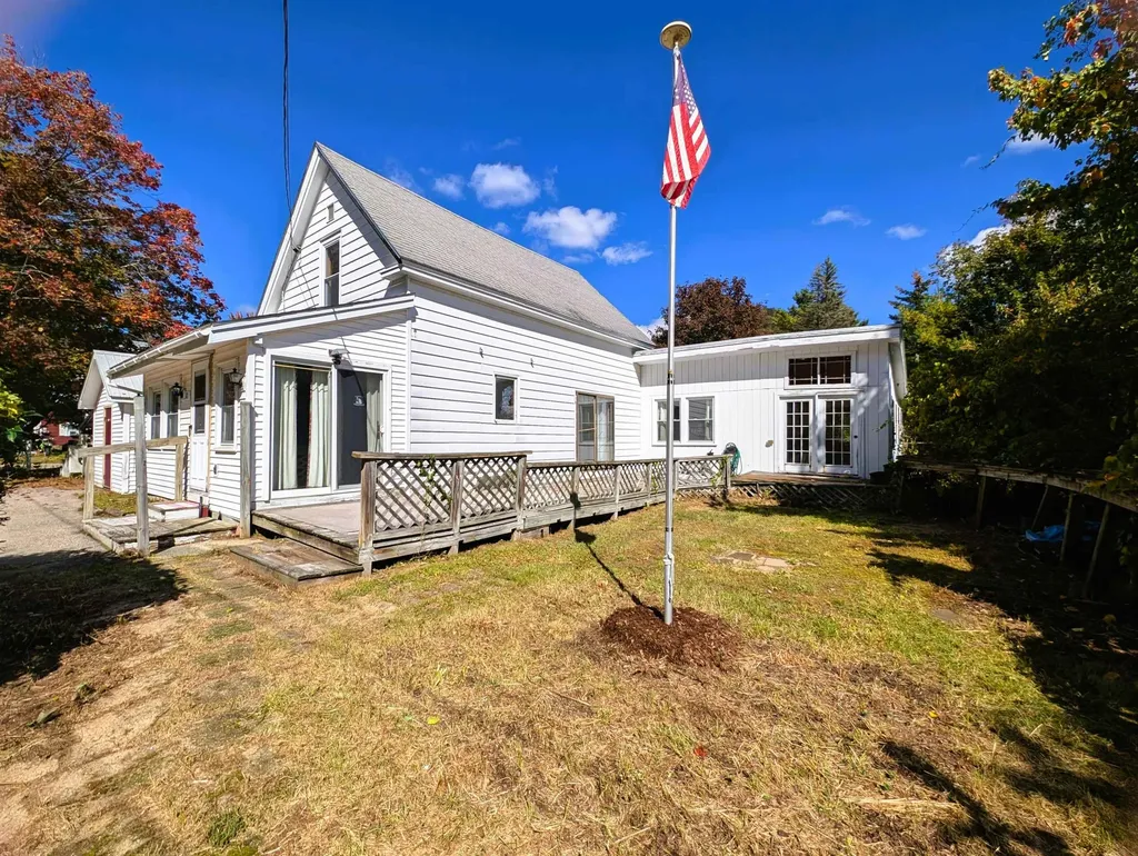 301 Redstone Street Conway NH 03860