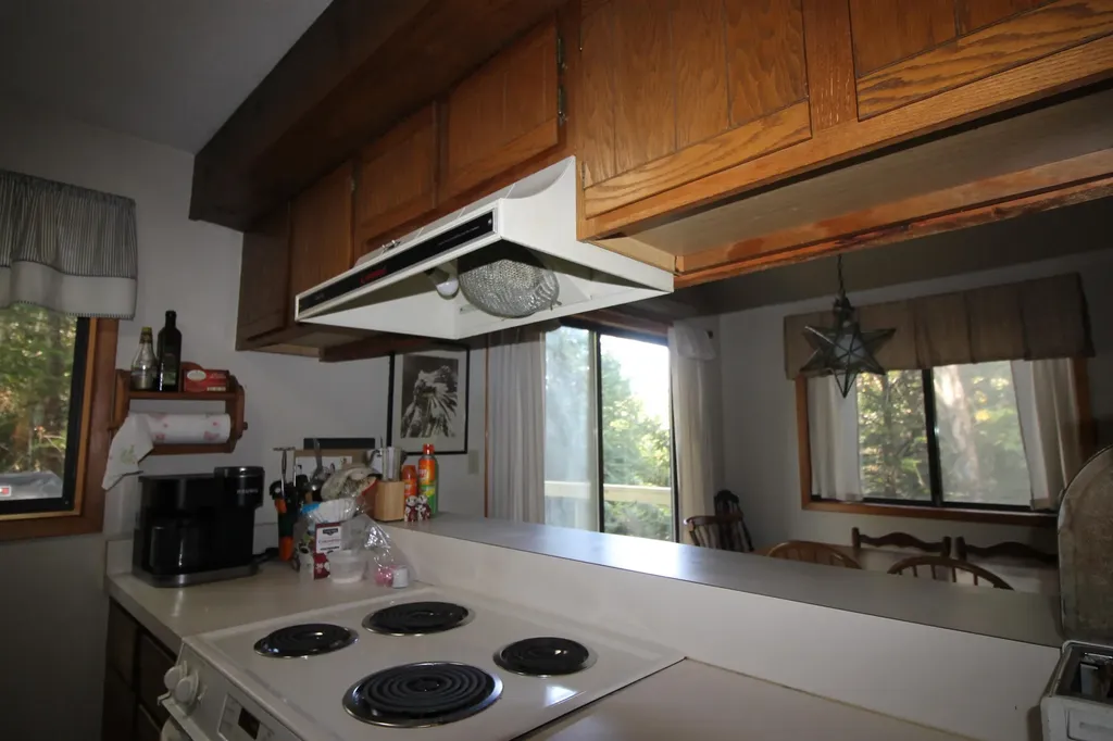 103 Reservoir Road Campton NH 03223