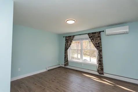 1029 Route 103a New London NH 03257