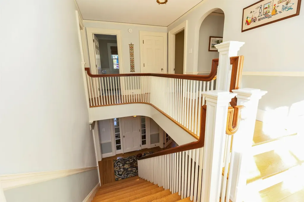 2143 Elm Street Manchester NH 03104