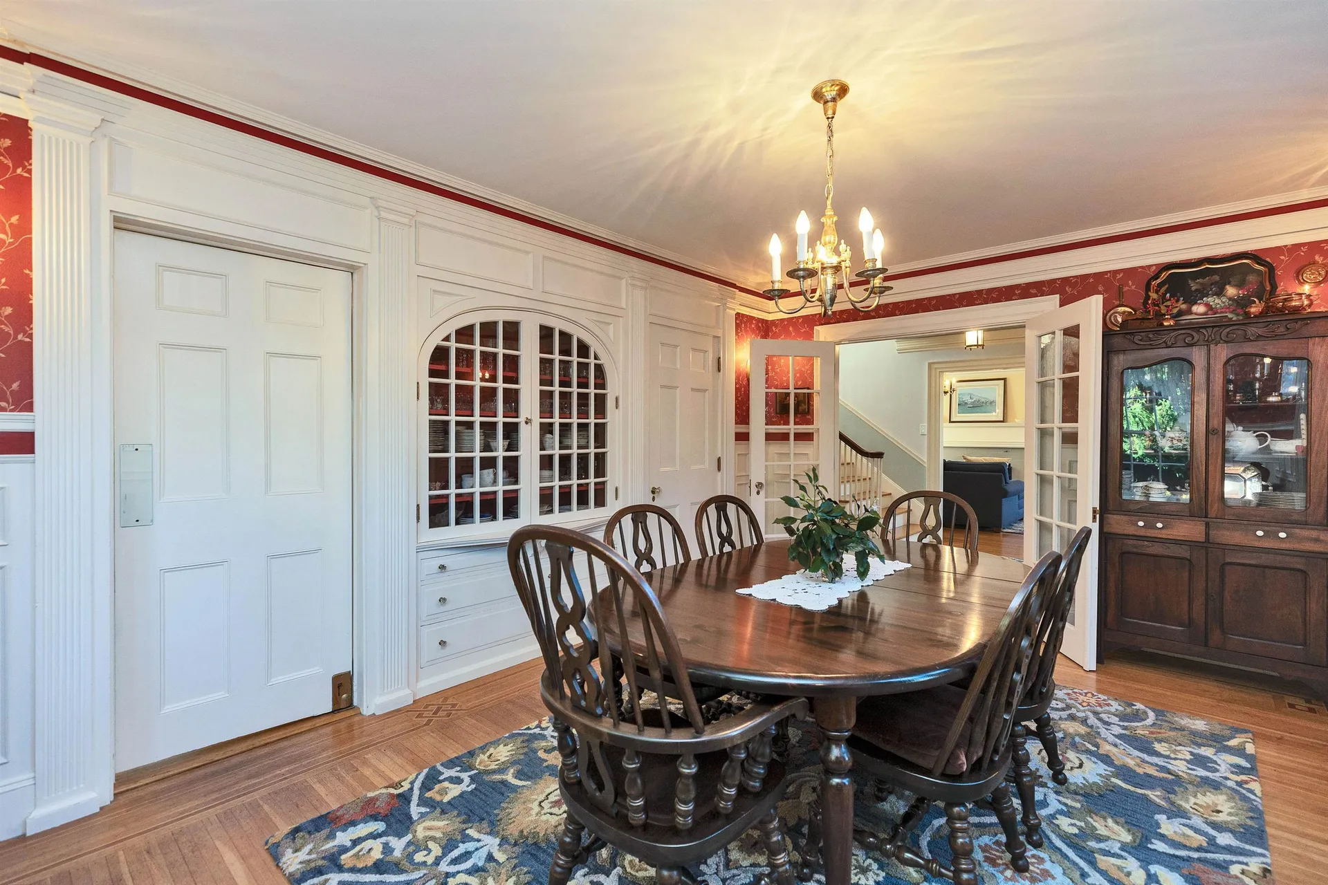 2143 Elm Street Manchester NH 03104