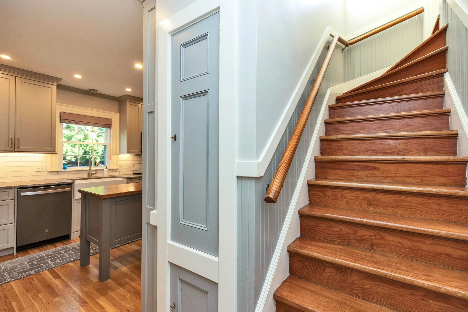 2143 Elm Street Manchester NH 03104