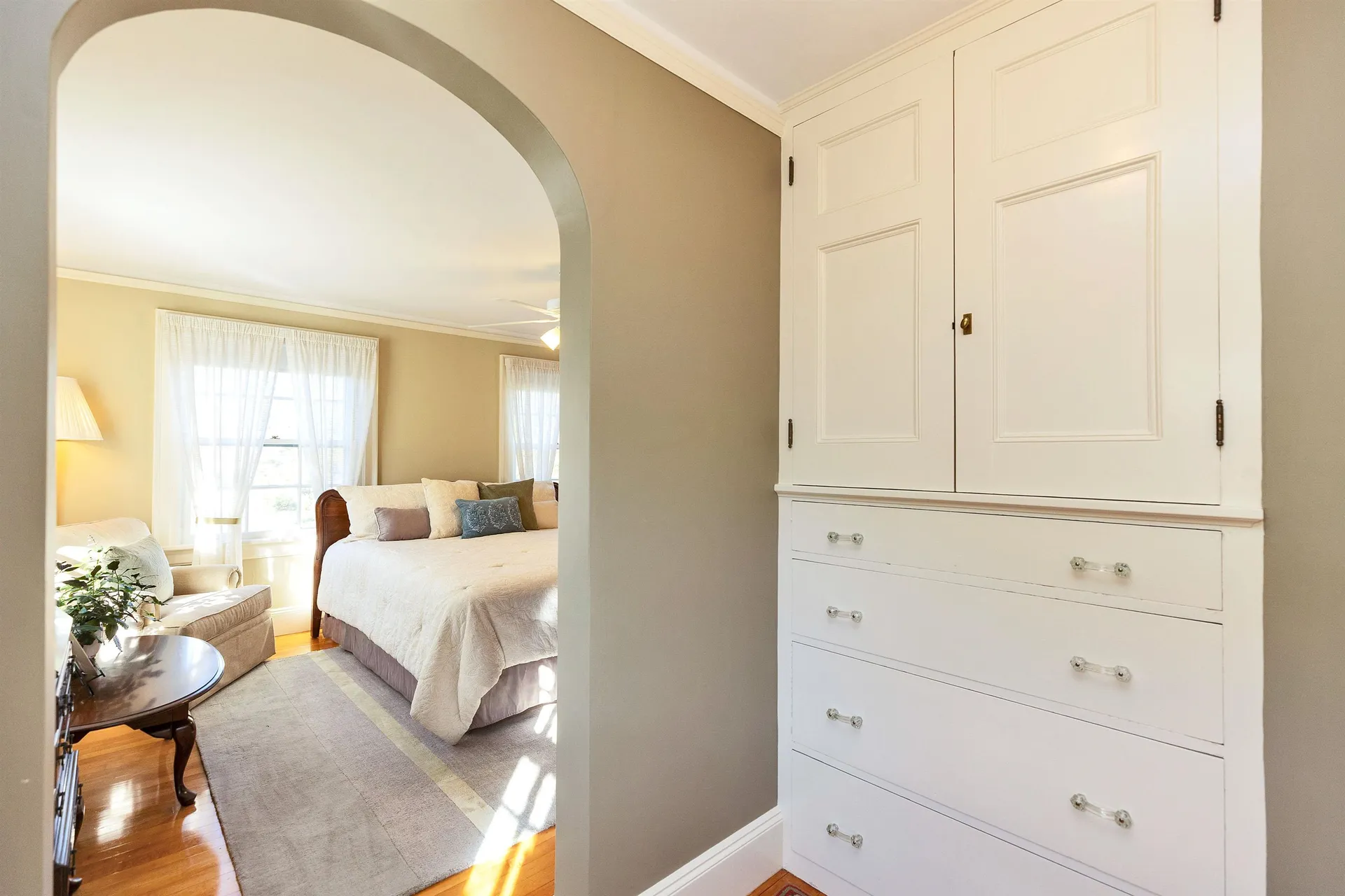 2143 Elm Street Manchester NH 03104