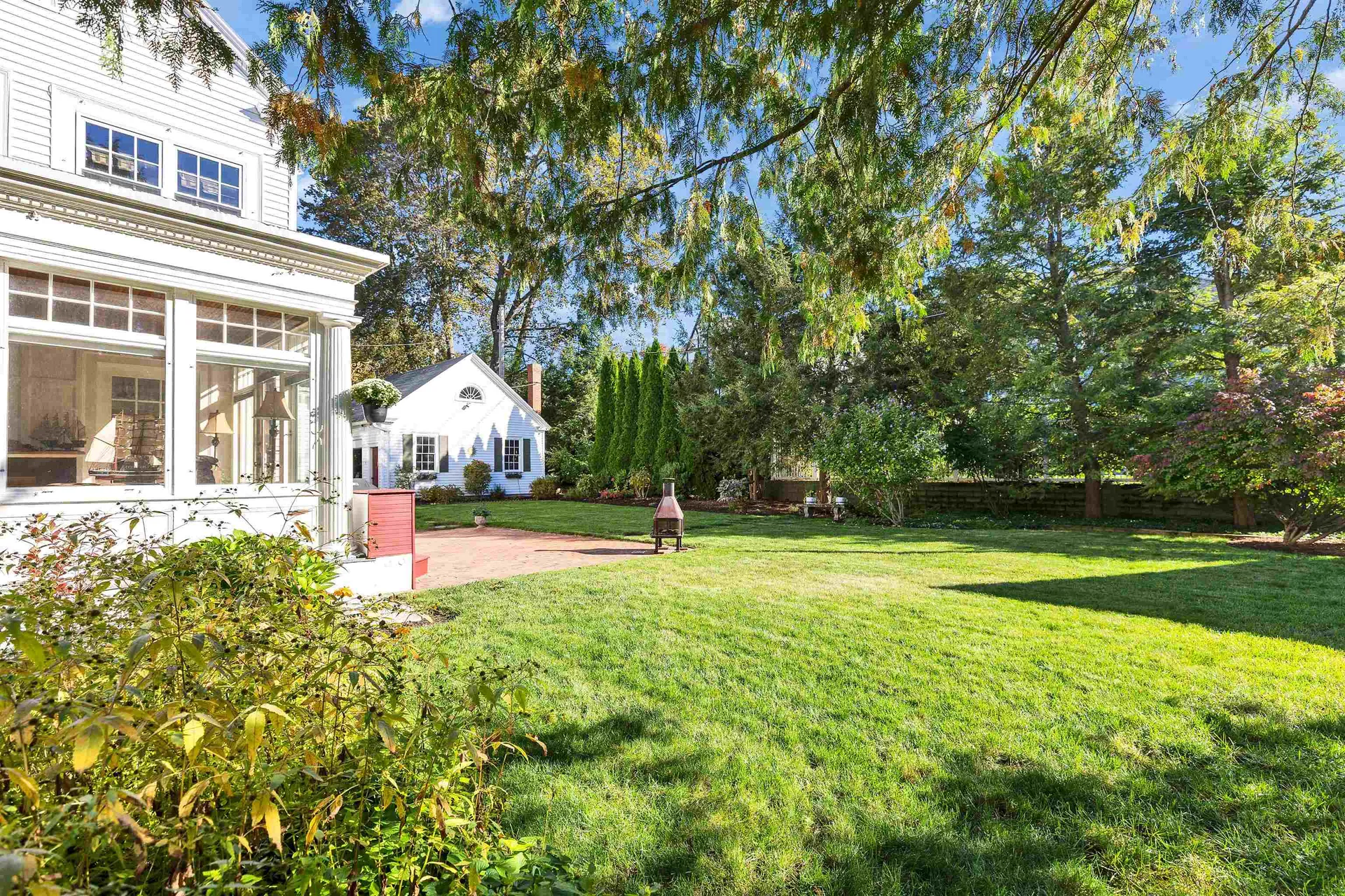 2143 Elm Street Manchester NH 03104