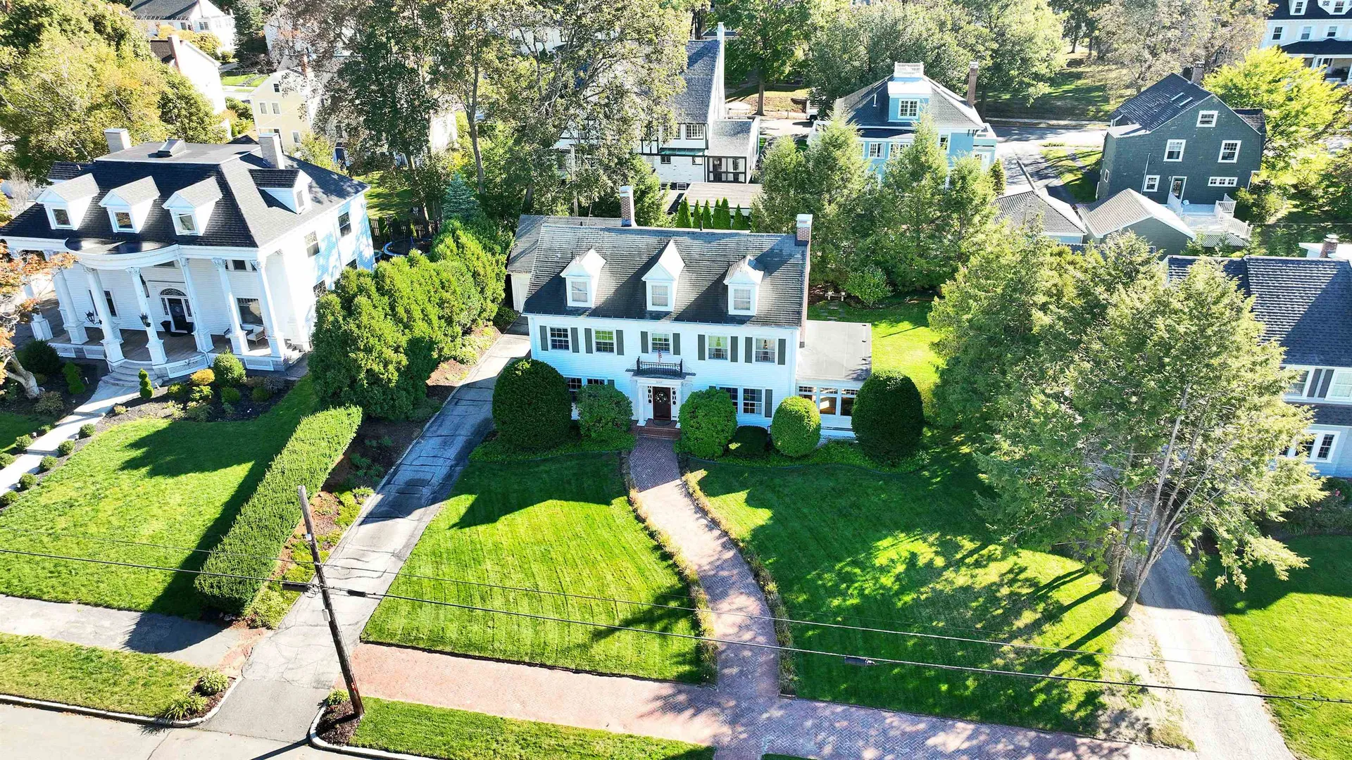 2143 Elm Street Manchester NH 03104