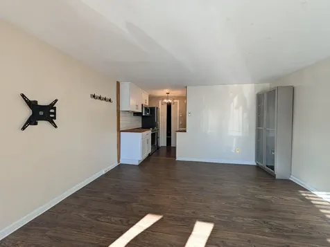 93 Henry Law Avenue Dover NH 03820