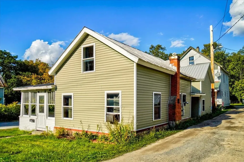 49 Eastern Avenue Richford VT 05476