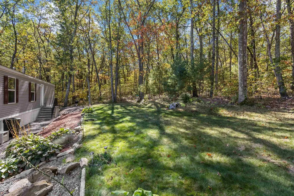 139 Rockingham Road Derry NH 03038