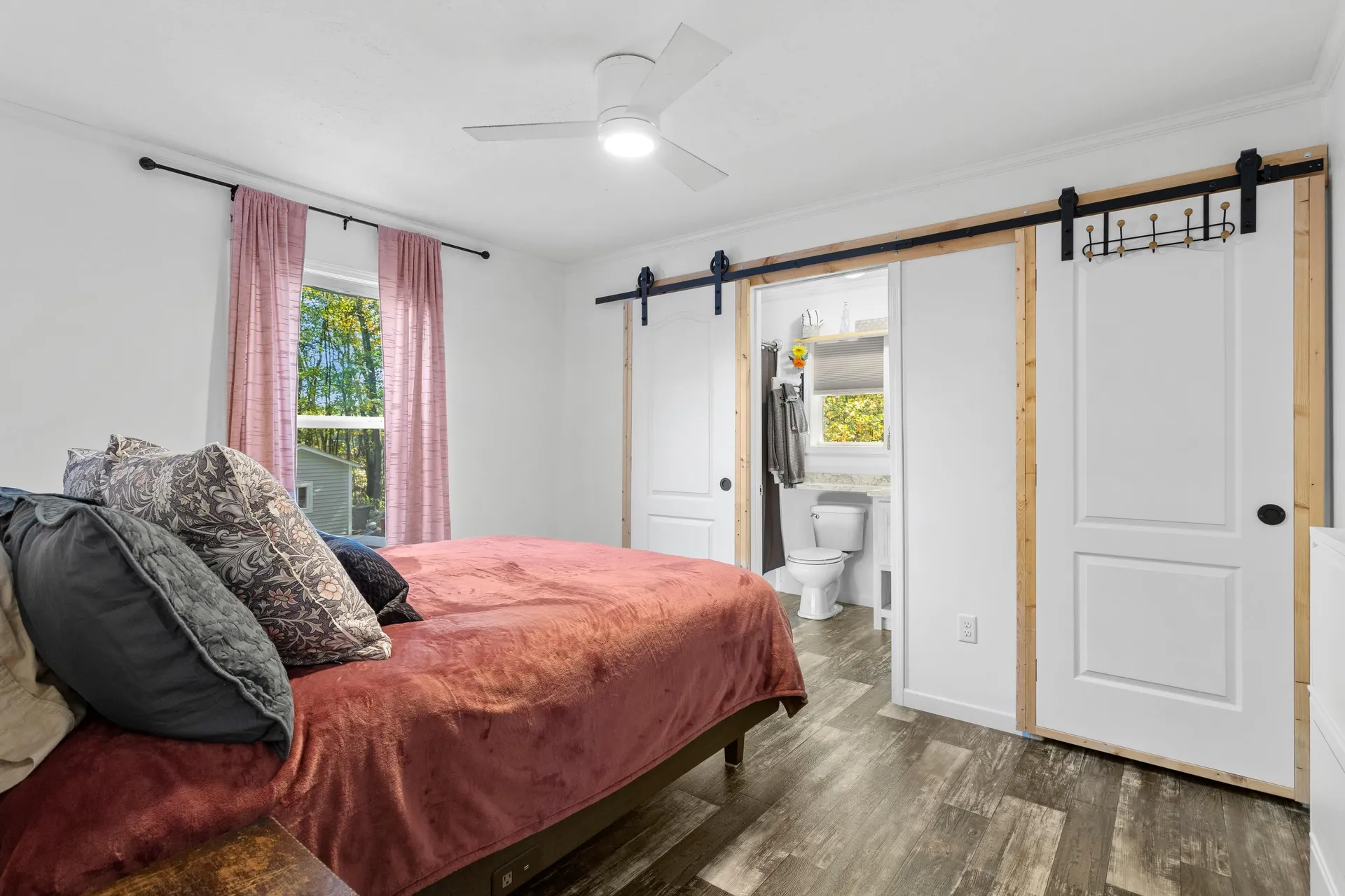 139 Rockingham Road Derry NH 03038