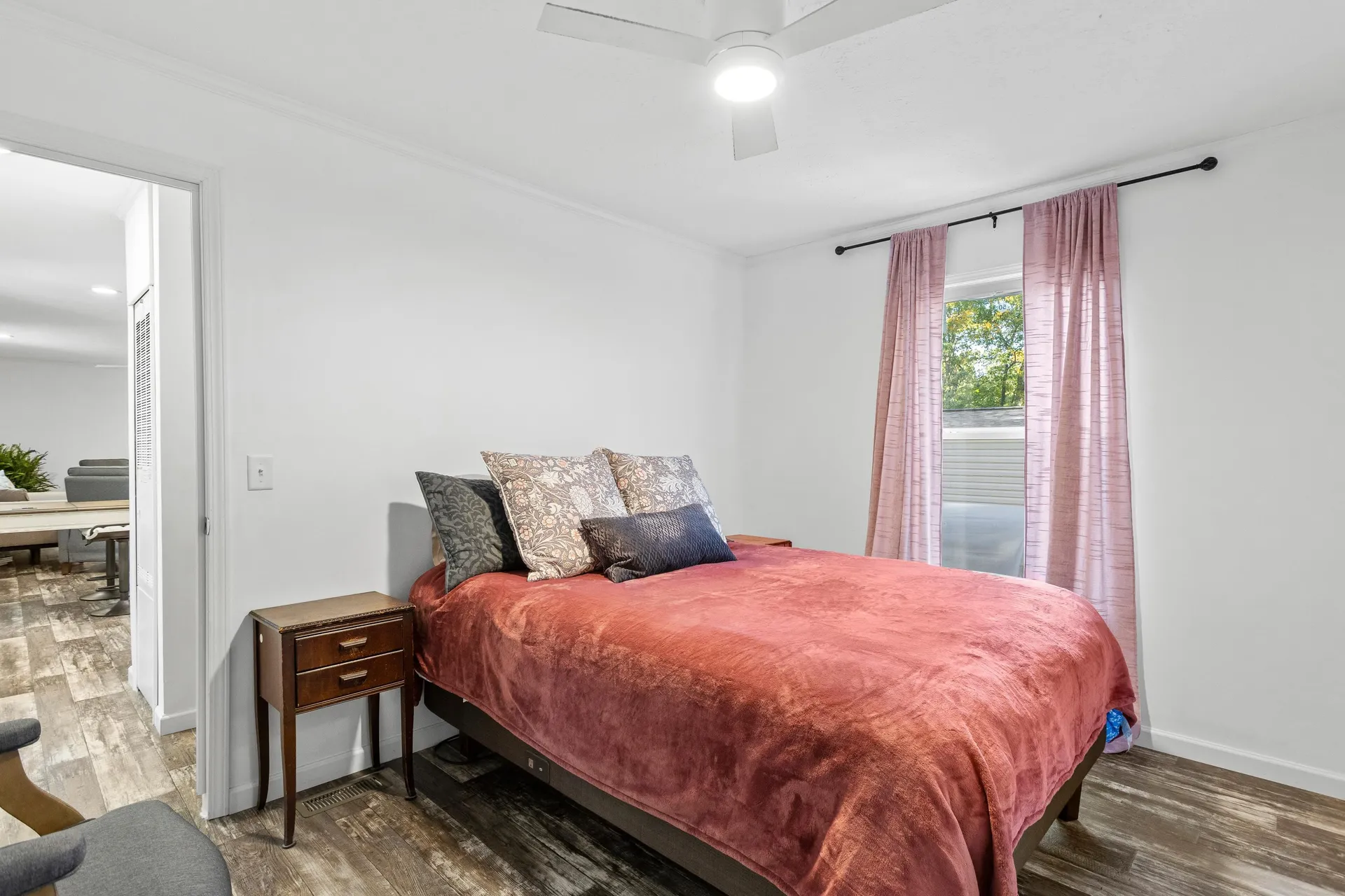 139 Rockingham Road Derry NH 03038