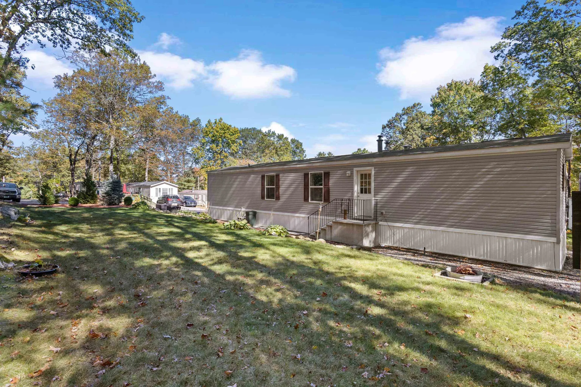 139 Rockingham Road Derry NH 03038