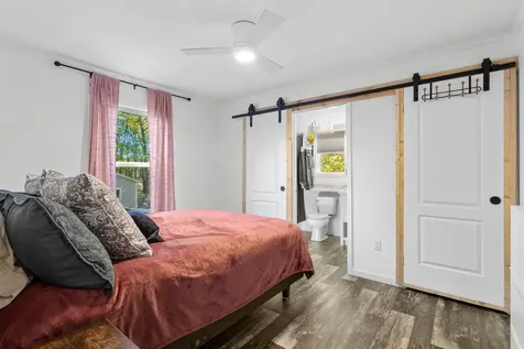 139 Rockingham Road Derry NH 03038