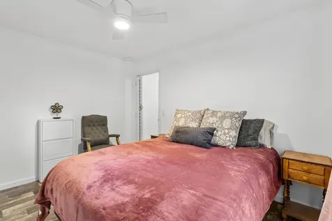 139 Rockingham Road Derry NH 03038