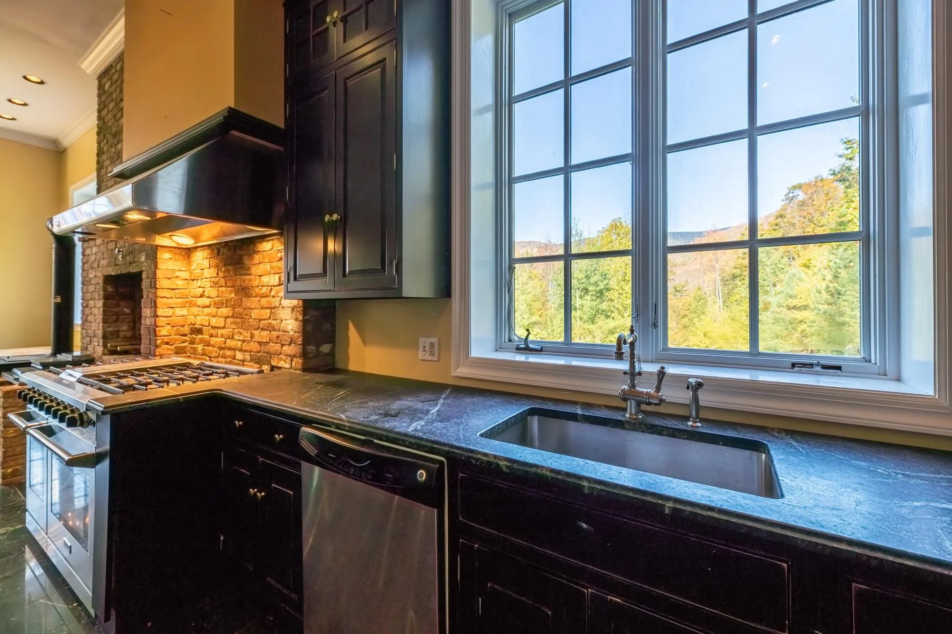 50 Grouse Lane Dorset VT 05251