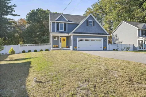 14 Adelaide Street Hudson NH 03051