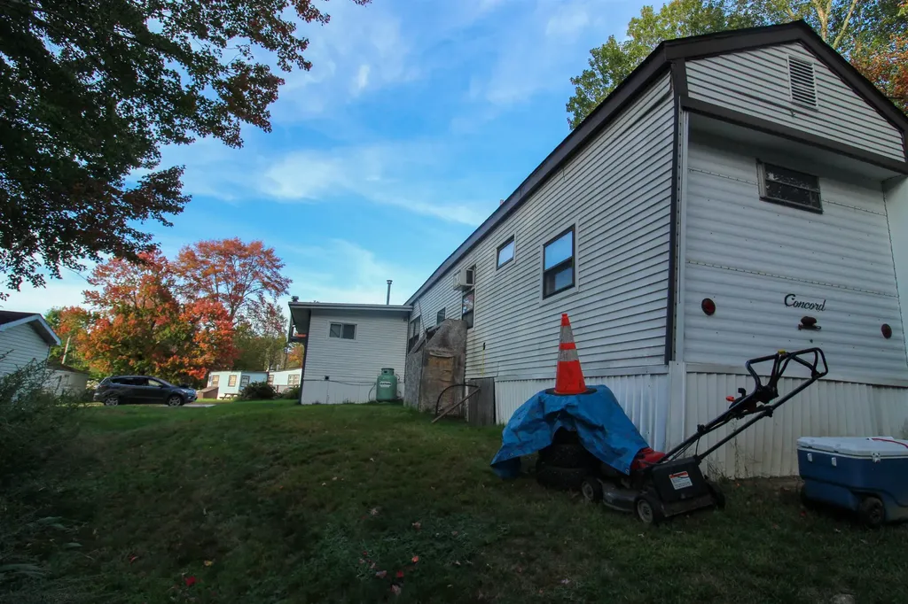 5 Catamount Hill Drive Allenstown NH 03275