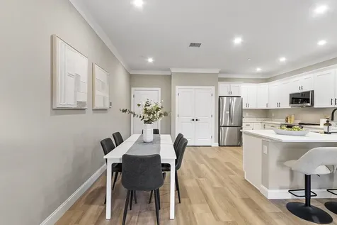 10100 S Willow Street Manchester NH 03103