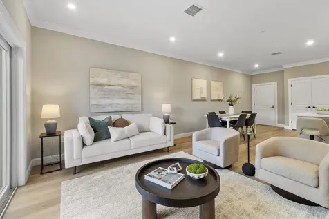 10100 S Willow Street Manchester NH 03103