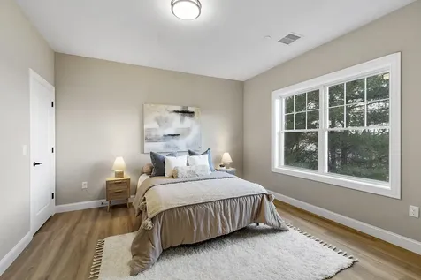 10100 S Willow Street Manchester NH 03103