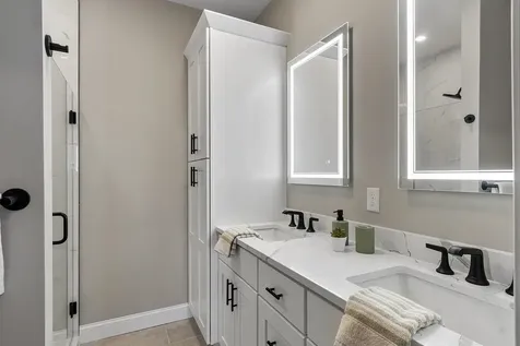 10100 S Willow Street Manchester NH 03103