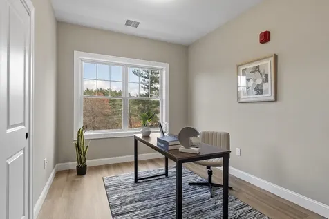 10100 S Willow Street Manchester NH 03103