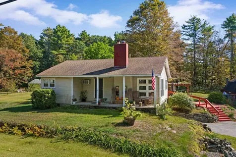 187 Chester Road Derry NH 03038