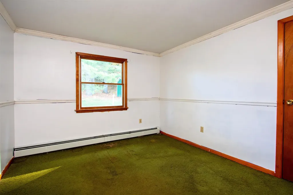51 Cross Avenue St. Johnsbury VT 05819