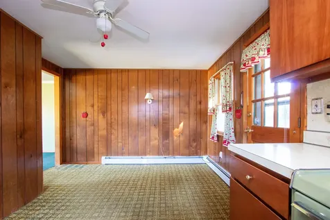 51 Cross Avenue St. Johnsbury VT 05819